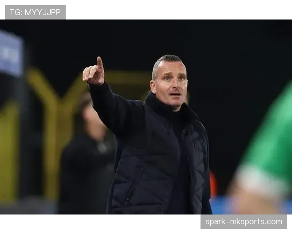 布鲁日主帅战术革新显成效,球队状态回暖强势崛起 布鲁日主帅战术革新显成效,球队状态回暖强势崛起